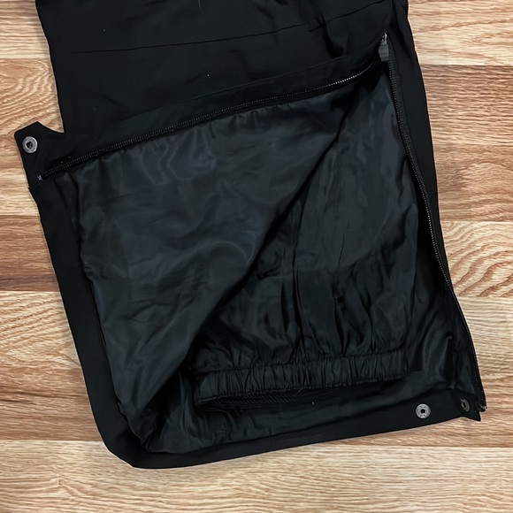 Men’s Large Snow/Ski Pants | Eddie Bauer, WeatherEdge Technology, Gently Used - Picture 6 of 10